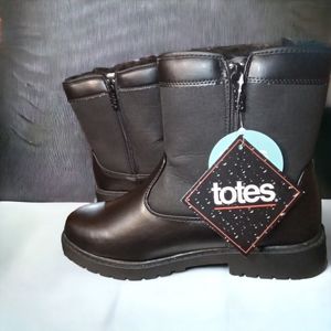 totes men's stadium waterproof faux fur lined snow boot